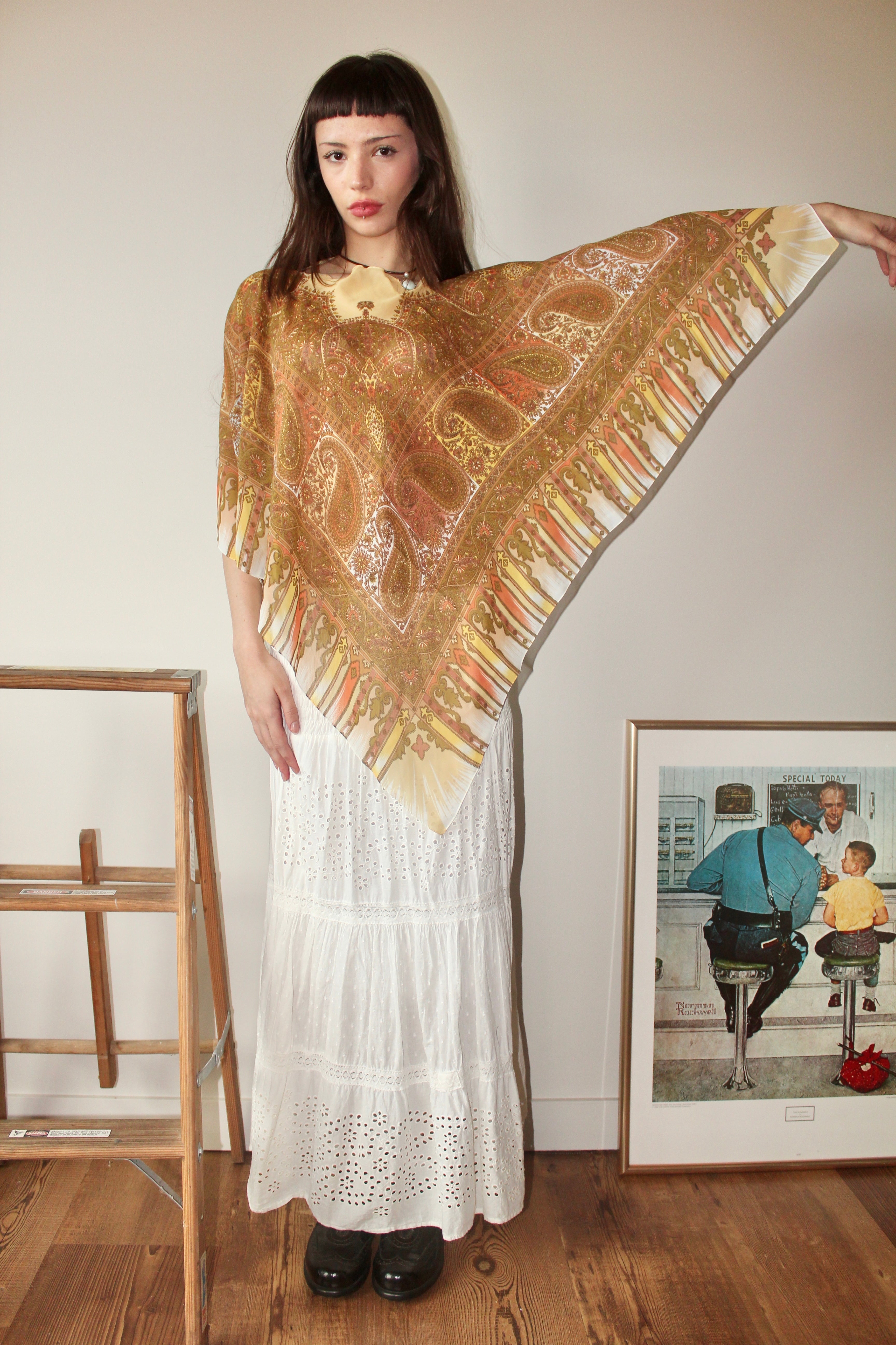 Vintage Retro Silk Poncho (One Size)