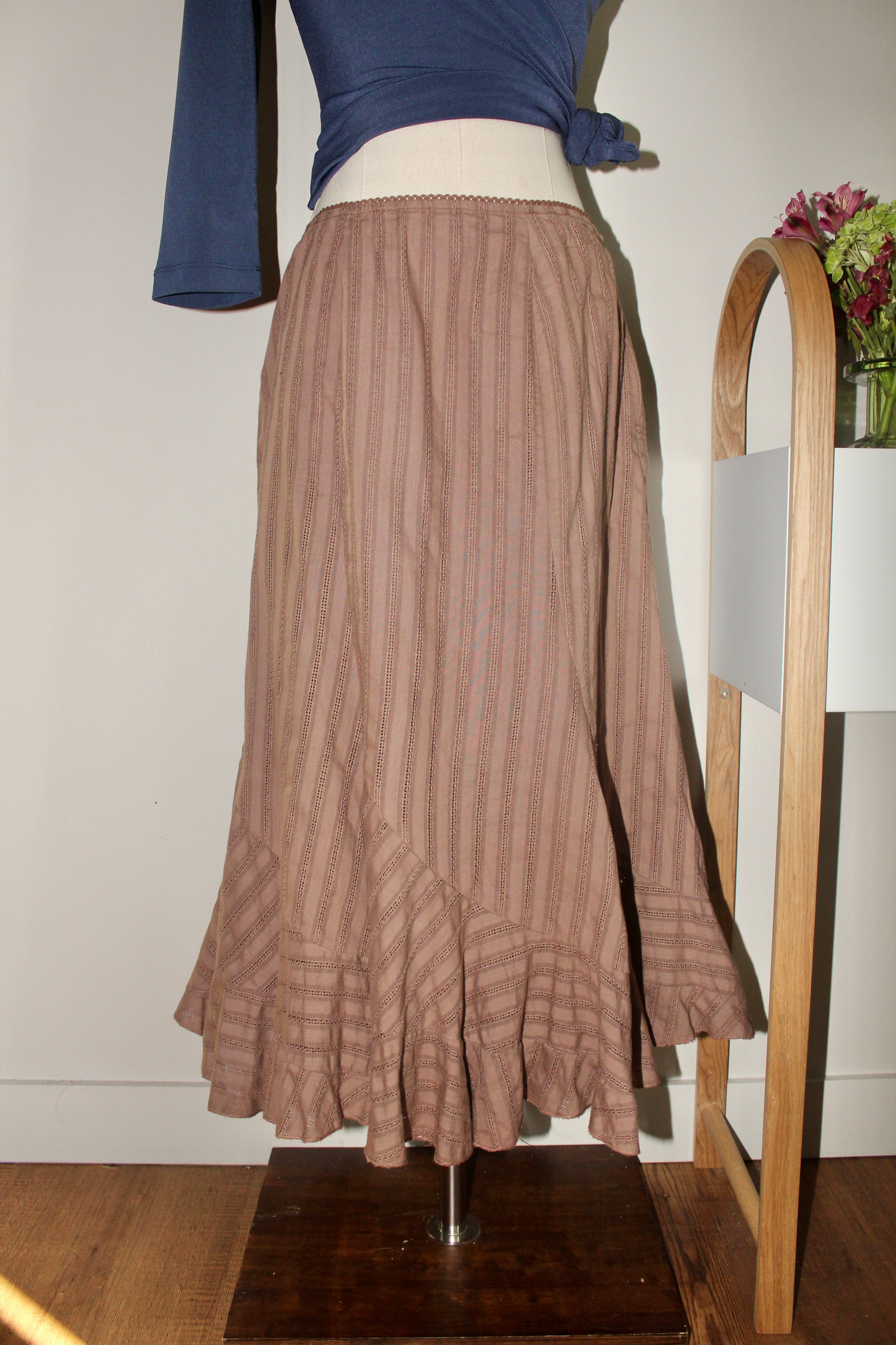 Vintage 90s Cotton Cottage Midi Skirt (S-M)