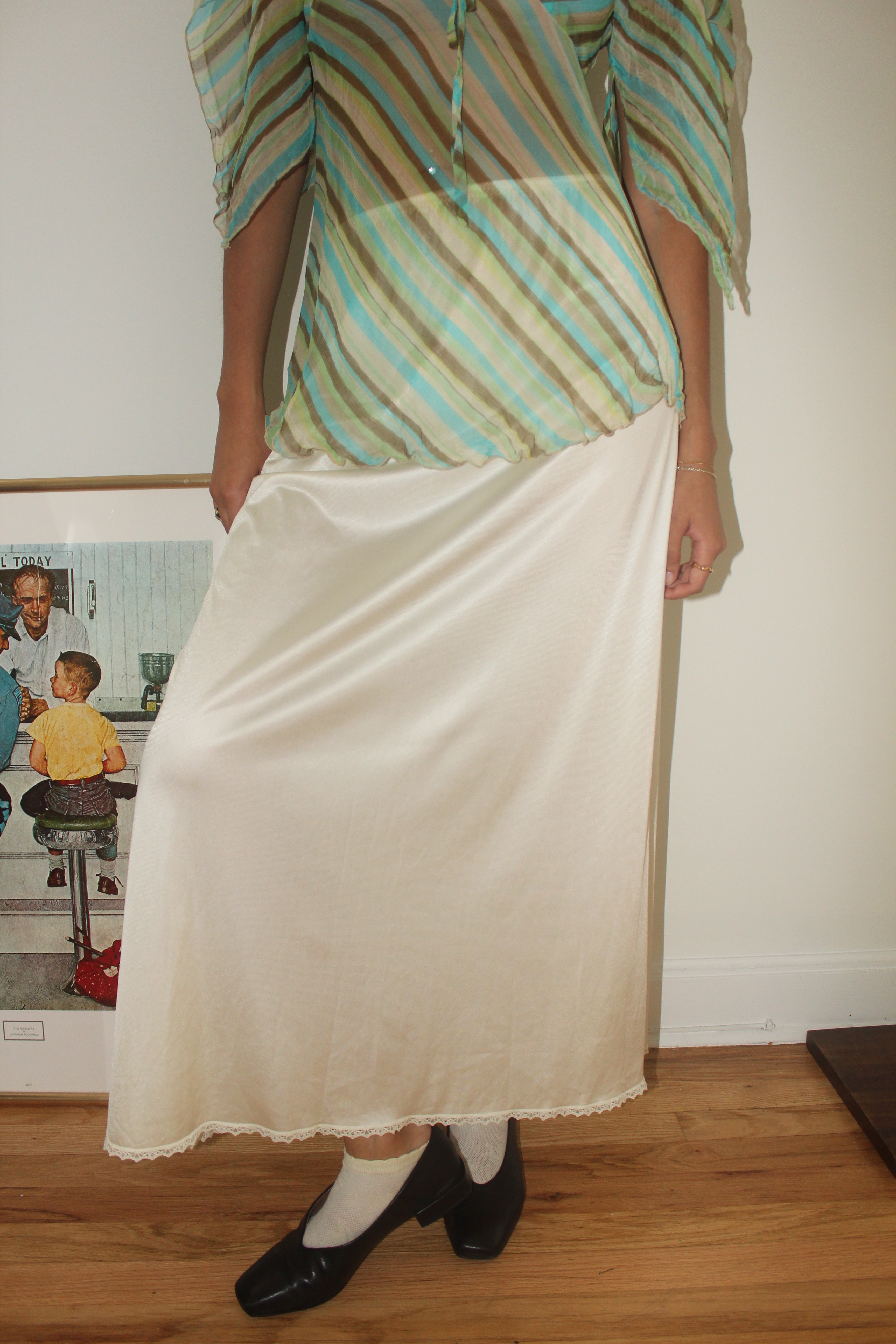 Vintage 80s Classic Cream Silk Midi Skirt (S/M)