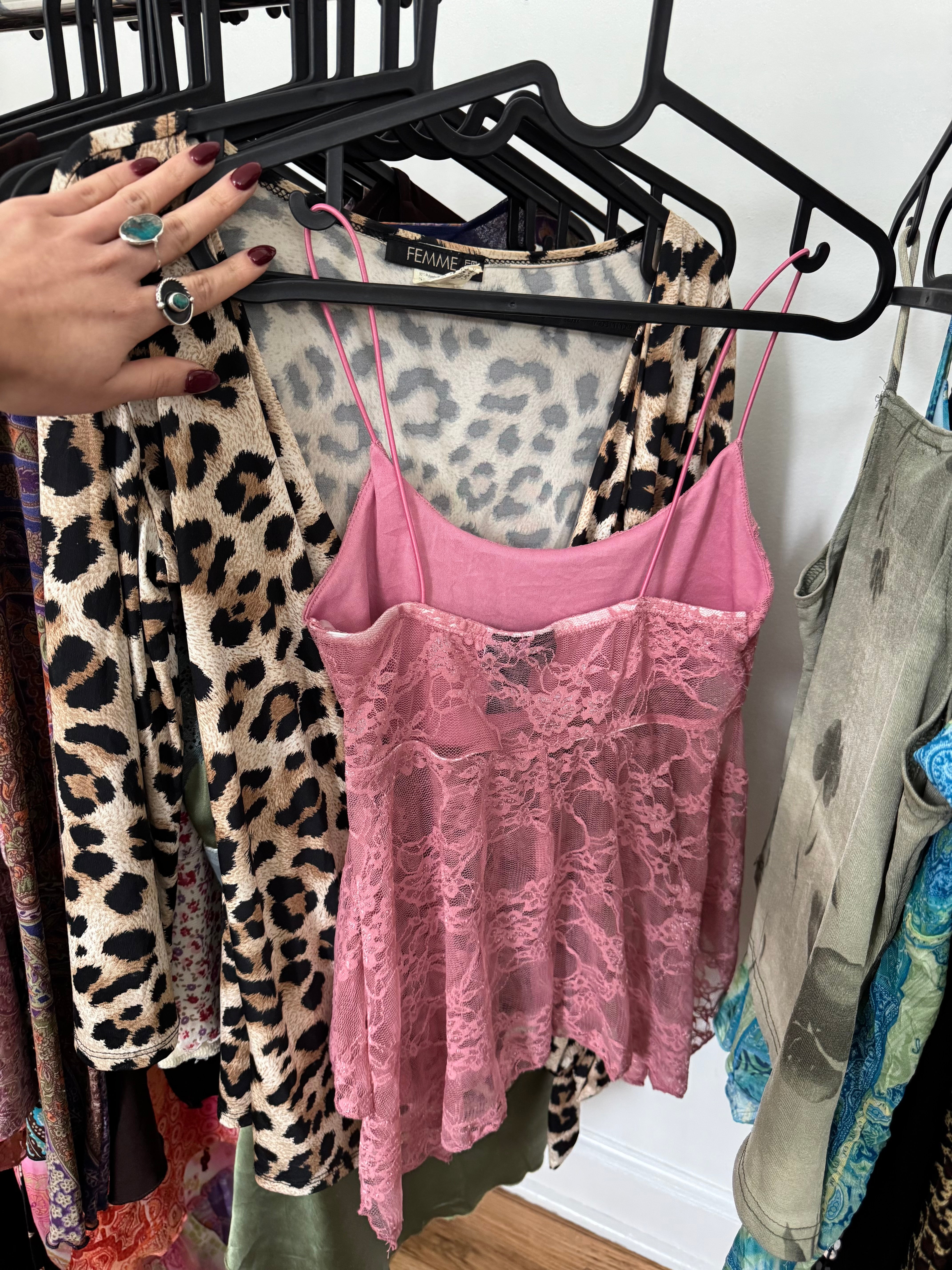 Vintage Y2K Dusty Rose Lace Babydoll Top (S)