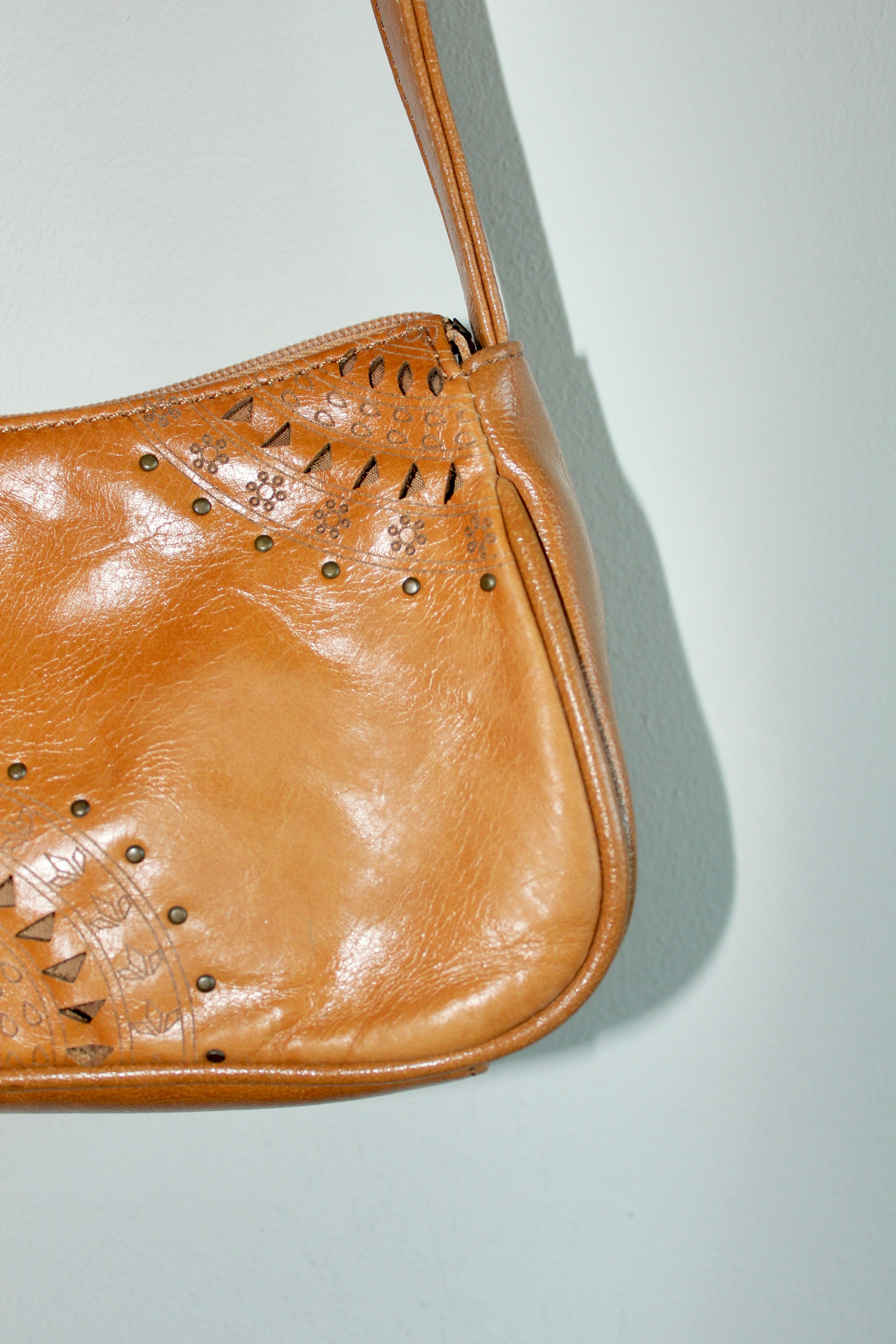 Vintage Tan Leather Shoulder Purse