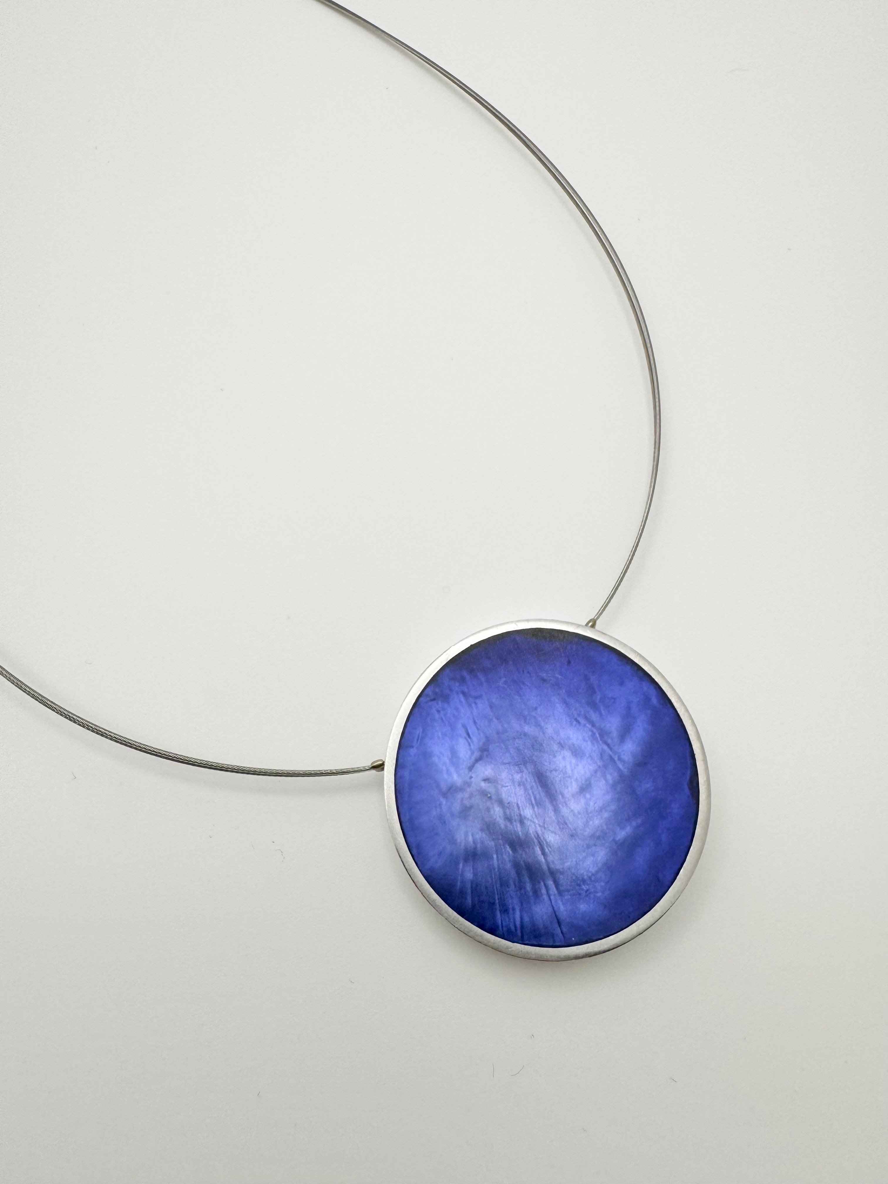 Two-Toned Circle Gem Necklace