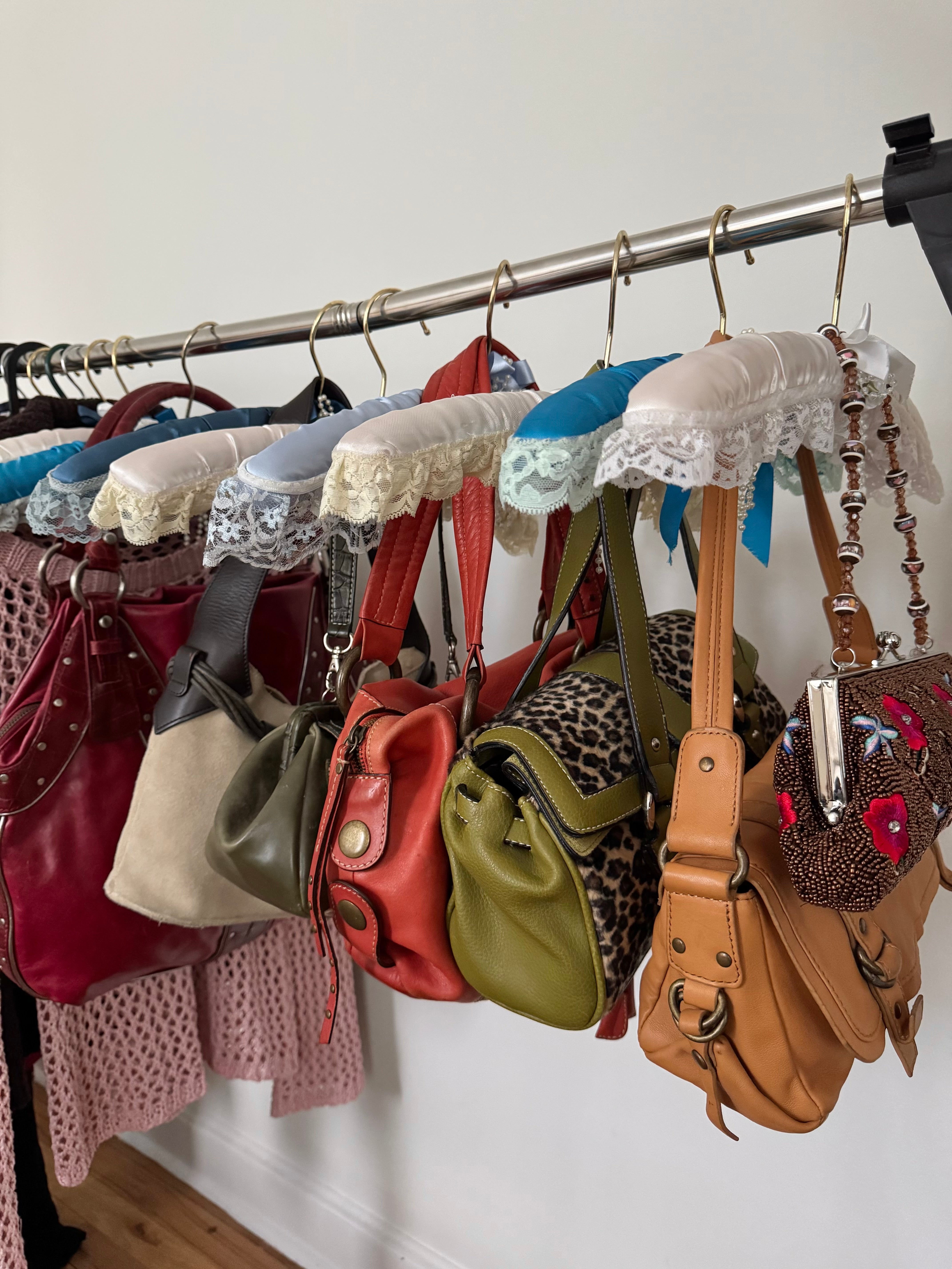 Vintage 90s Olive Croc-Embossed Frame Bag