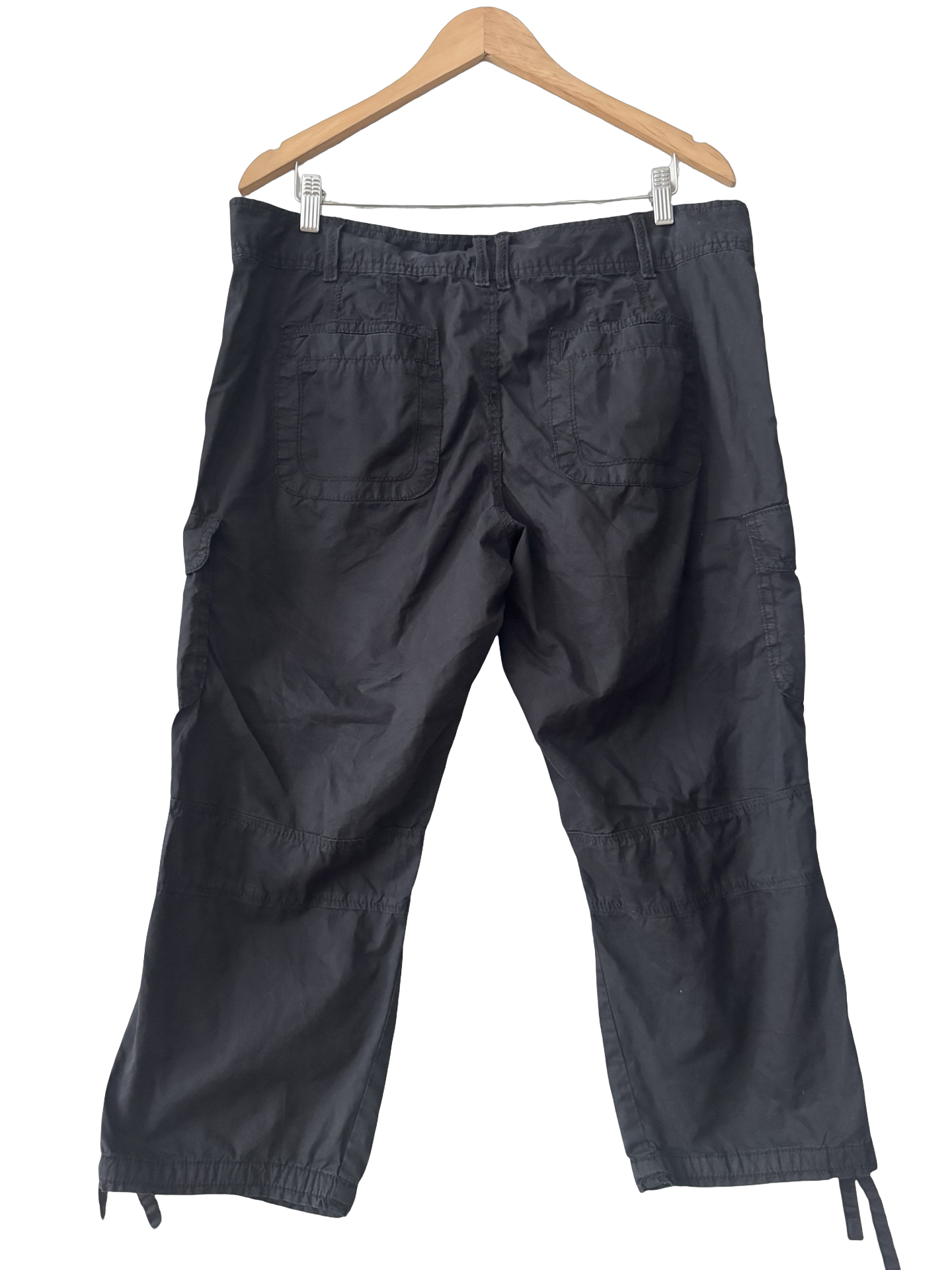 Vintage Y2K Calvin Klein Lara Croft Capris (L)
