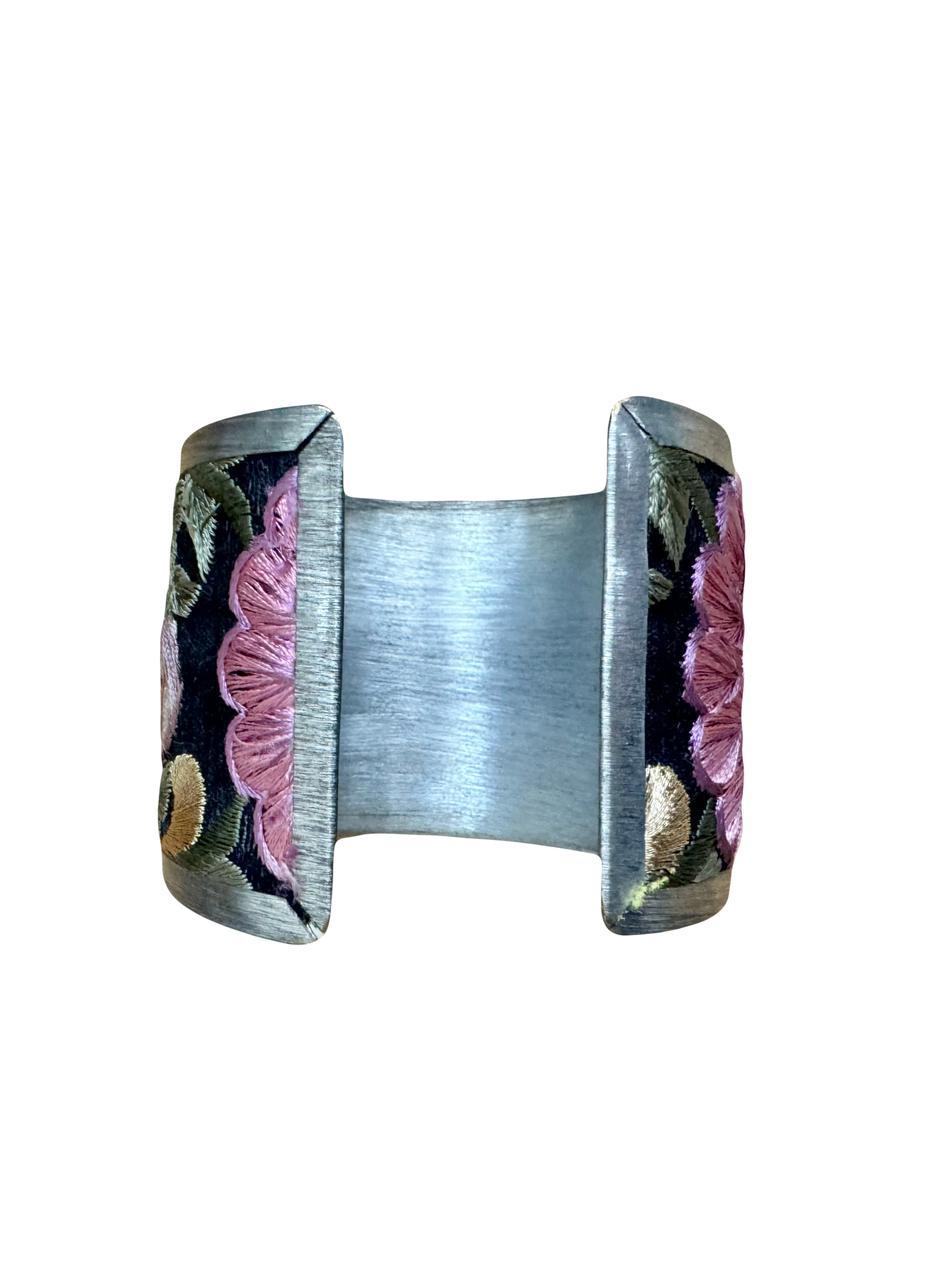 Rosecut Relics Textured Cuff