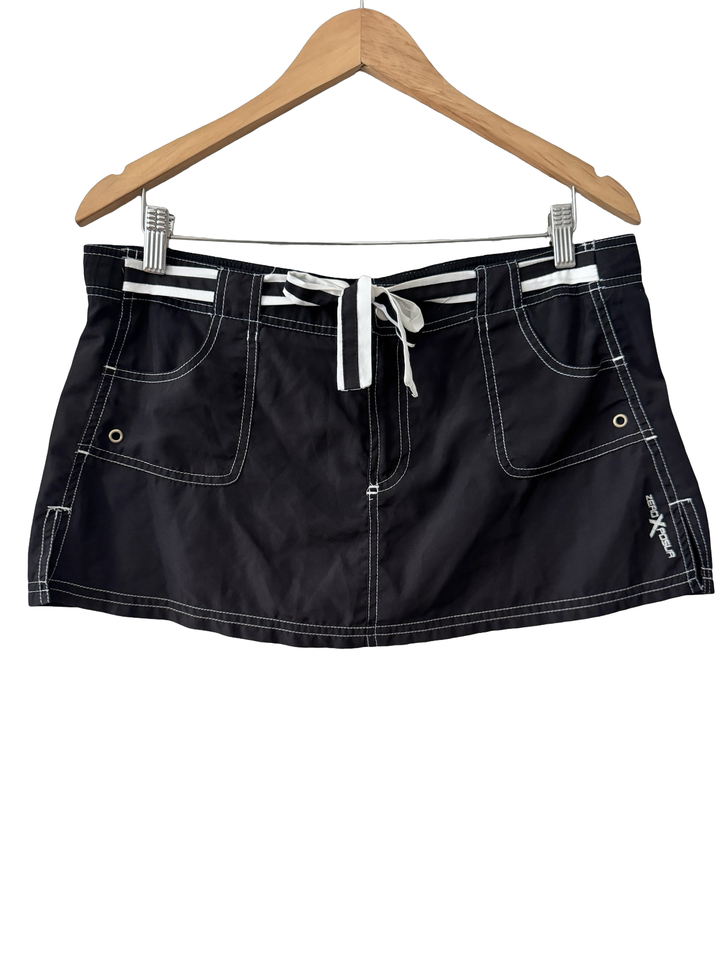 Y2K Retro Contrast Stitch Mini Skort (M)