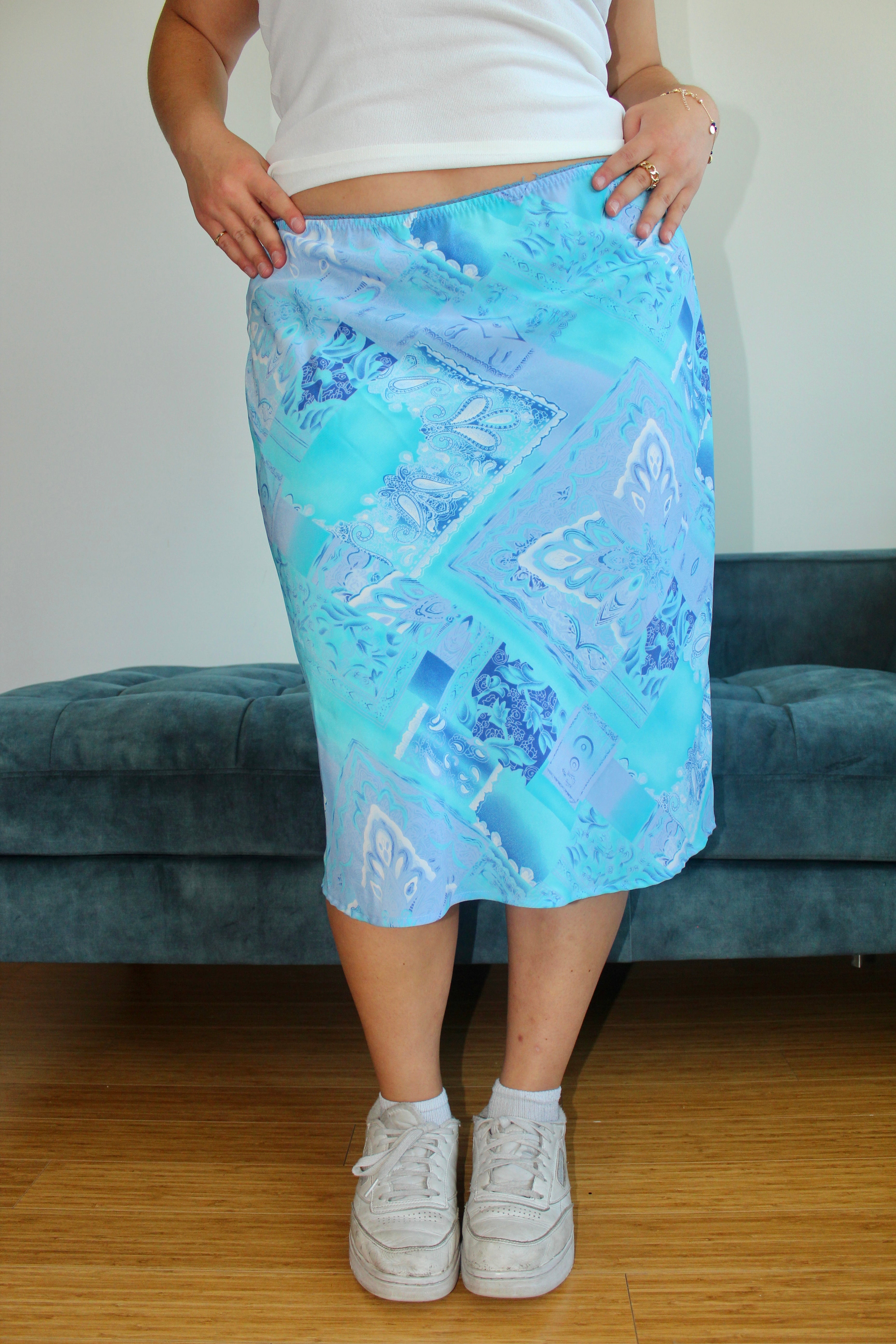 Vintage 90s Blue Patchwork Midi Skirt (L)