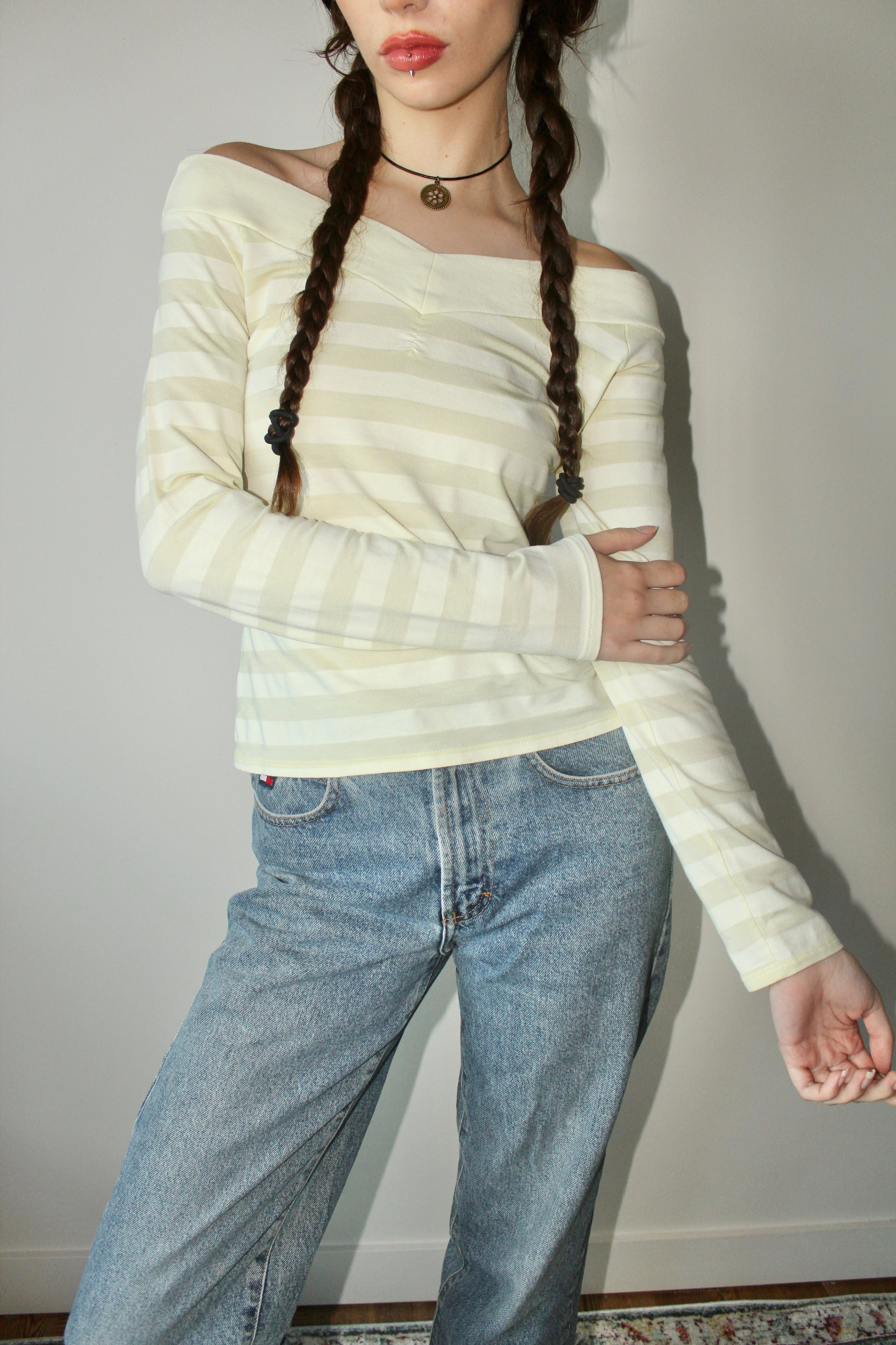 Vintage 90s Off the Shoulder Striped Knit Top (S)