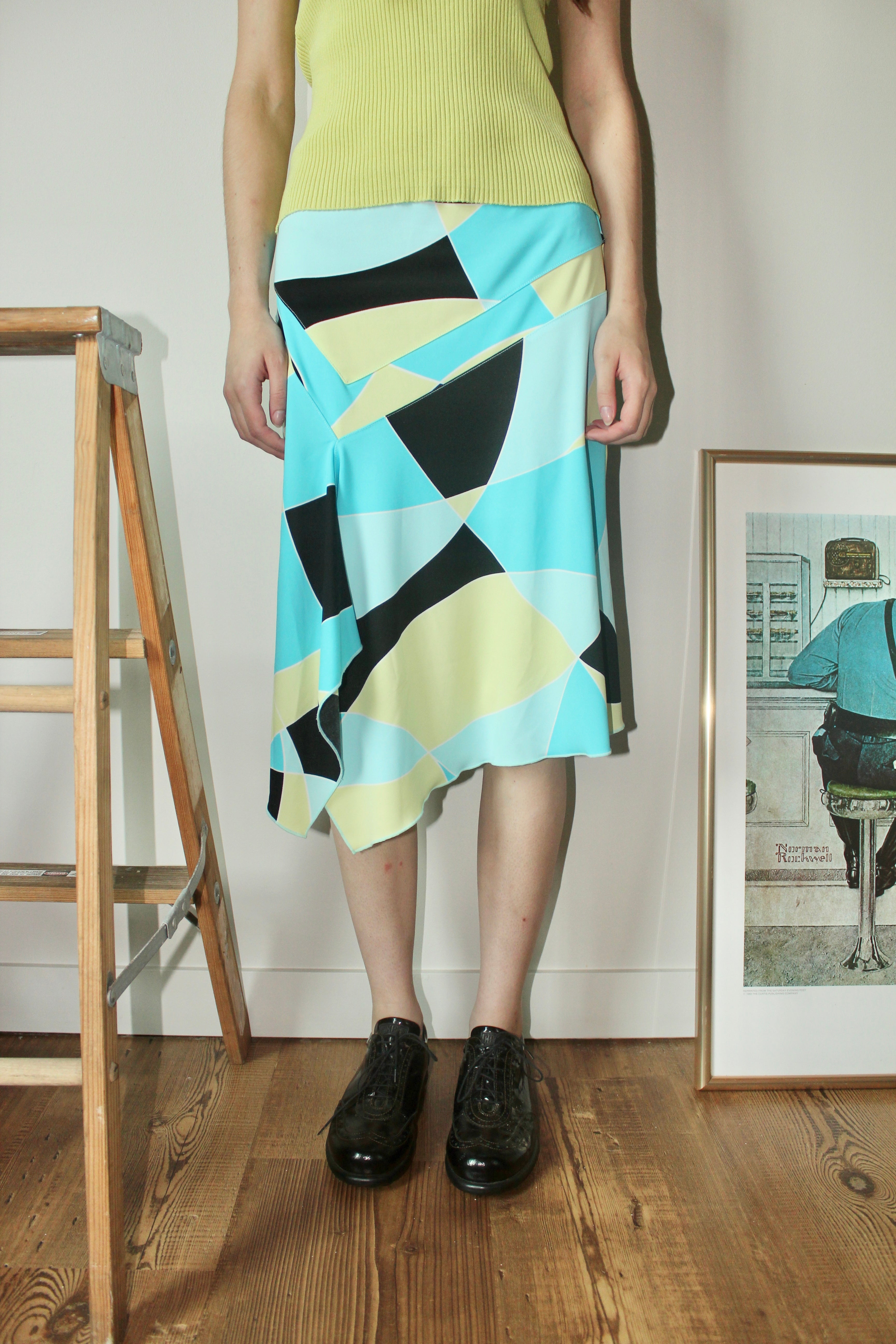 Vintage 90s Geometric Asymmetrical Skirt (S-M)