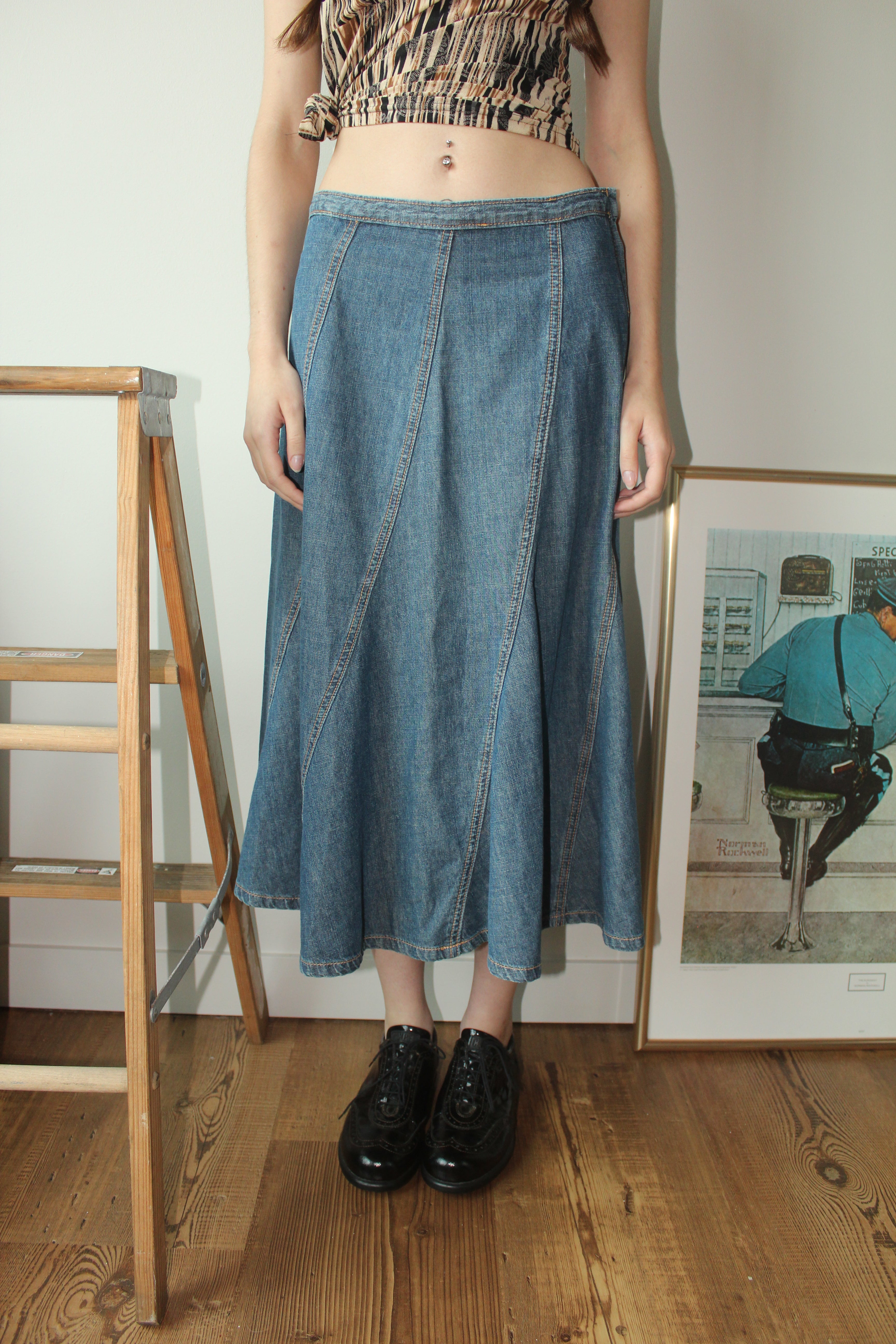 Vintage 90s Low Waist Denim Midi Skirt (S)