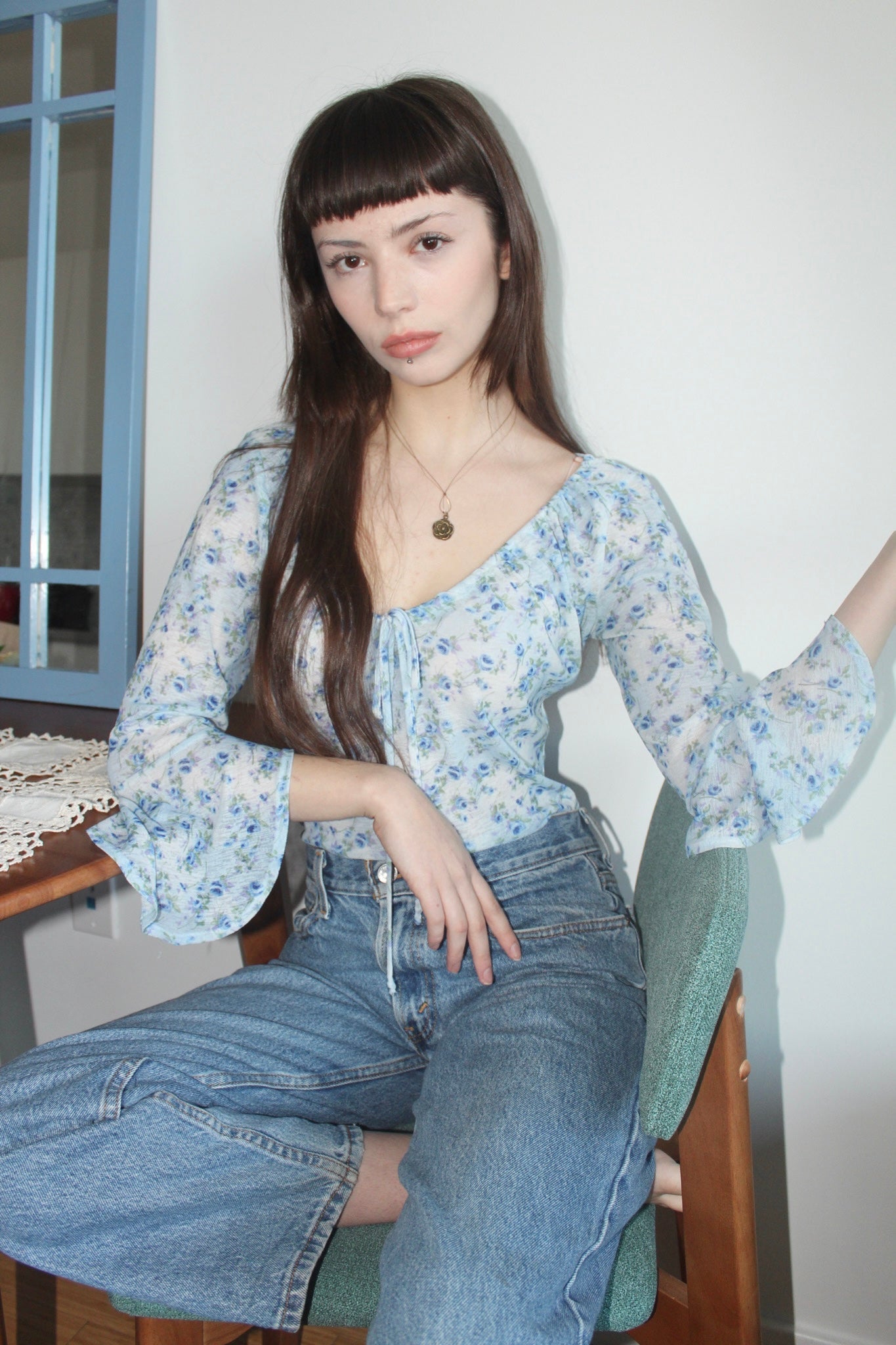 Vintage 90s Ditsy Floral Flared Sleeve Blouse (M)