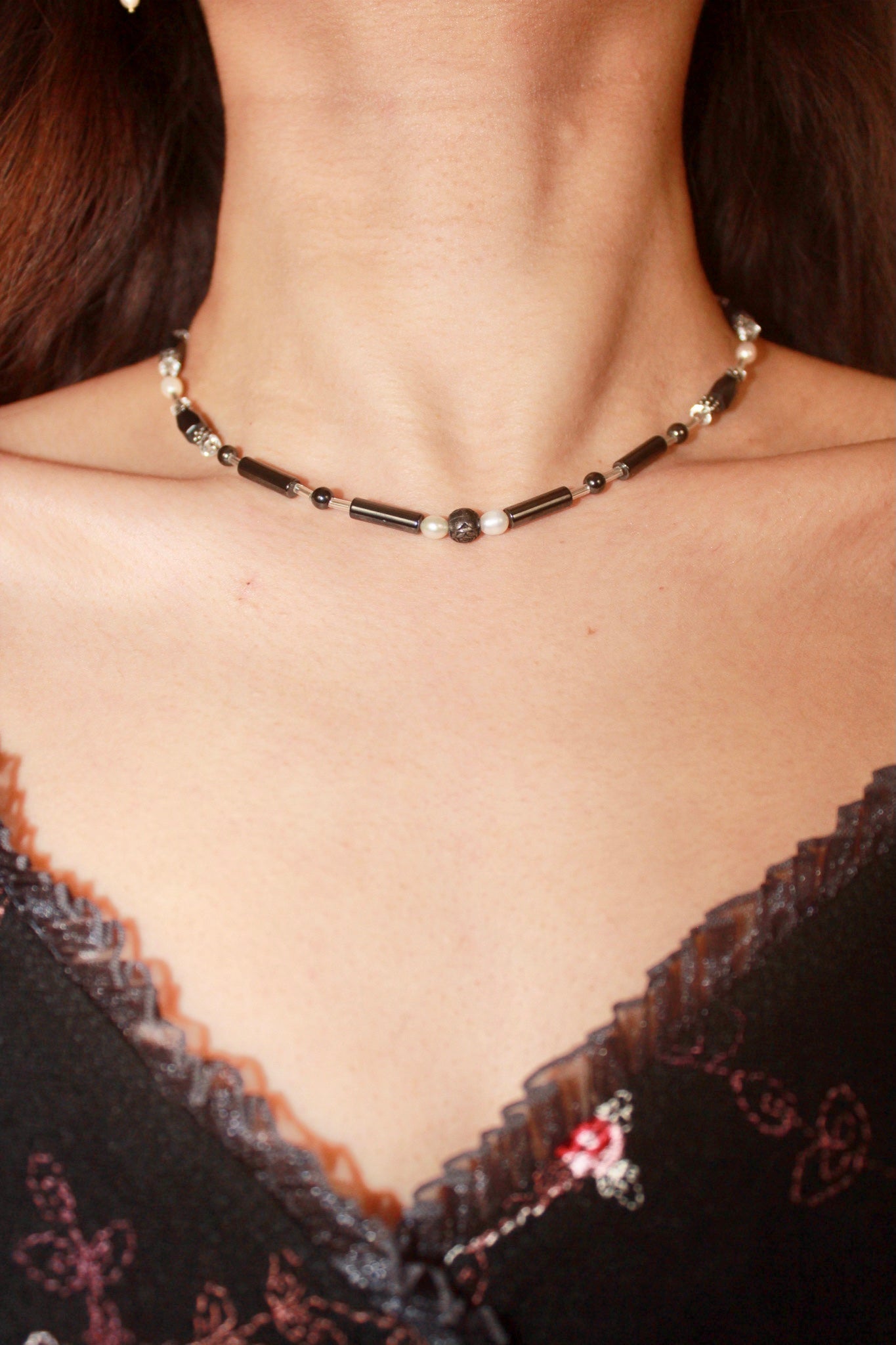Dainty Choker Center Rose Etched Bead
