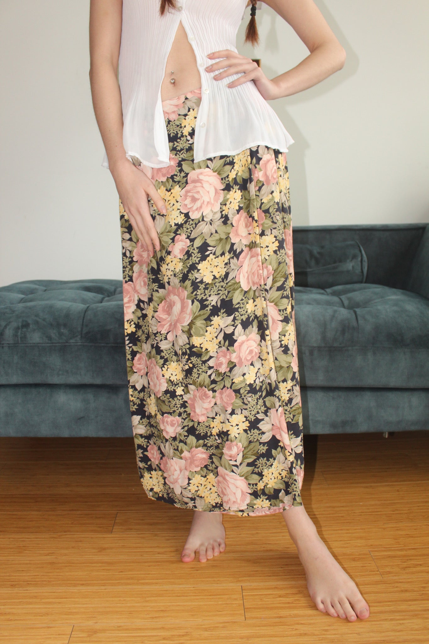 Vintage 90s Rose Garden Midi Skirt (M)