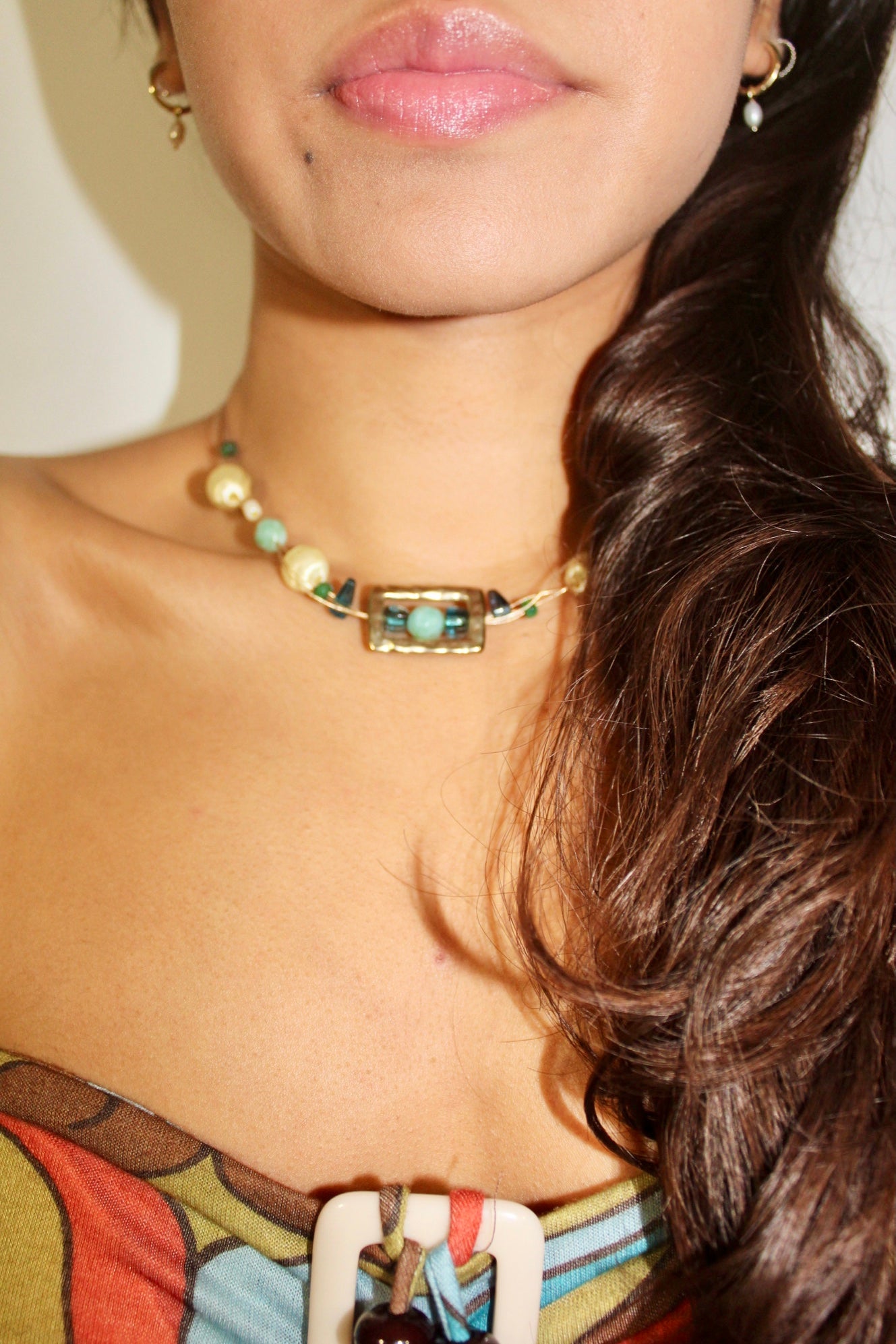 Floating Planets Choker