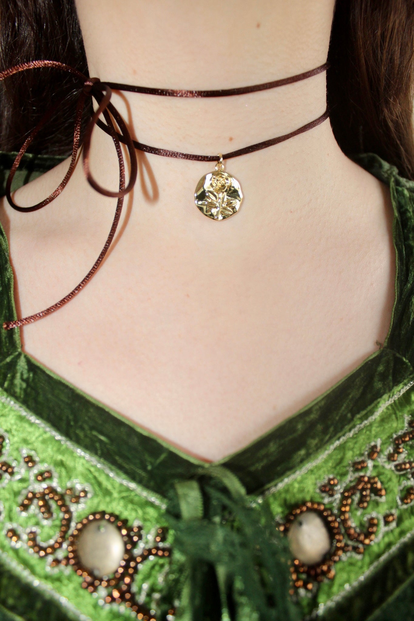 Gold Rose Etched Pendant Choker