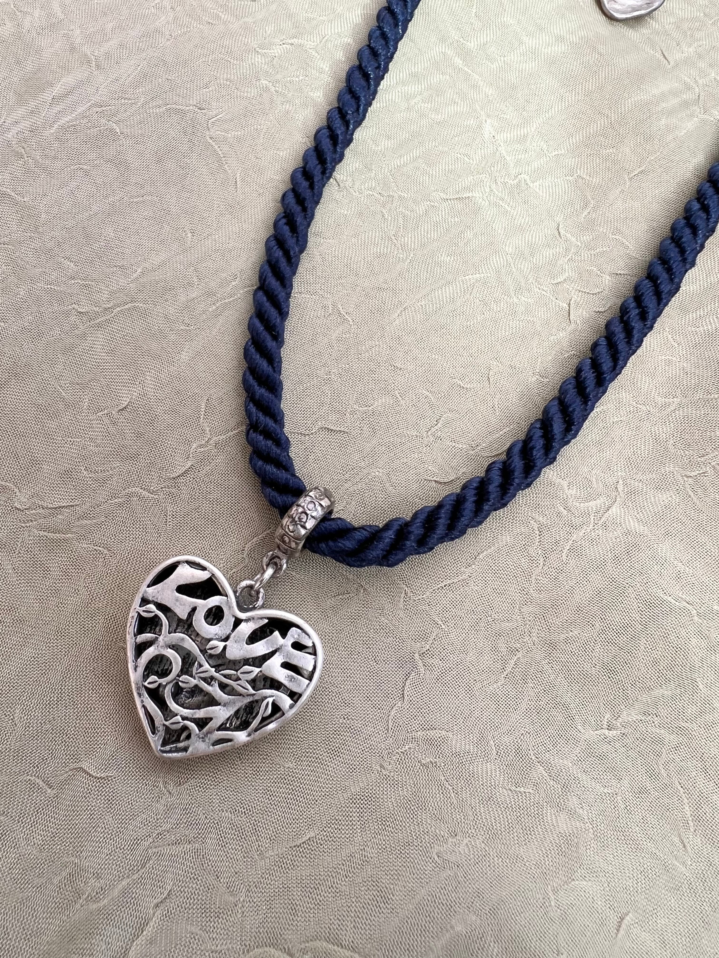 Love Heart Etched Rope Choker