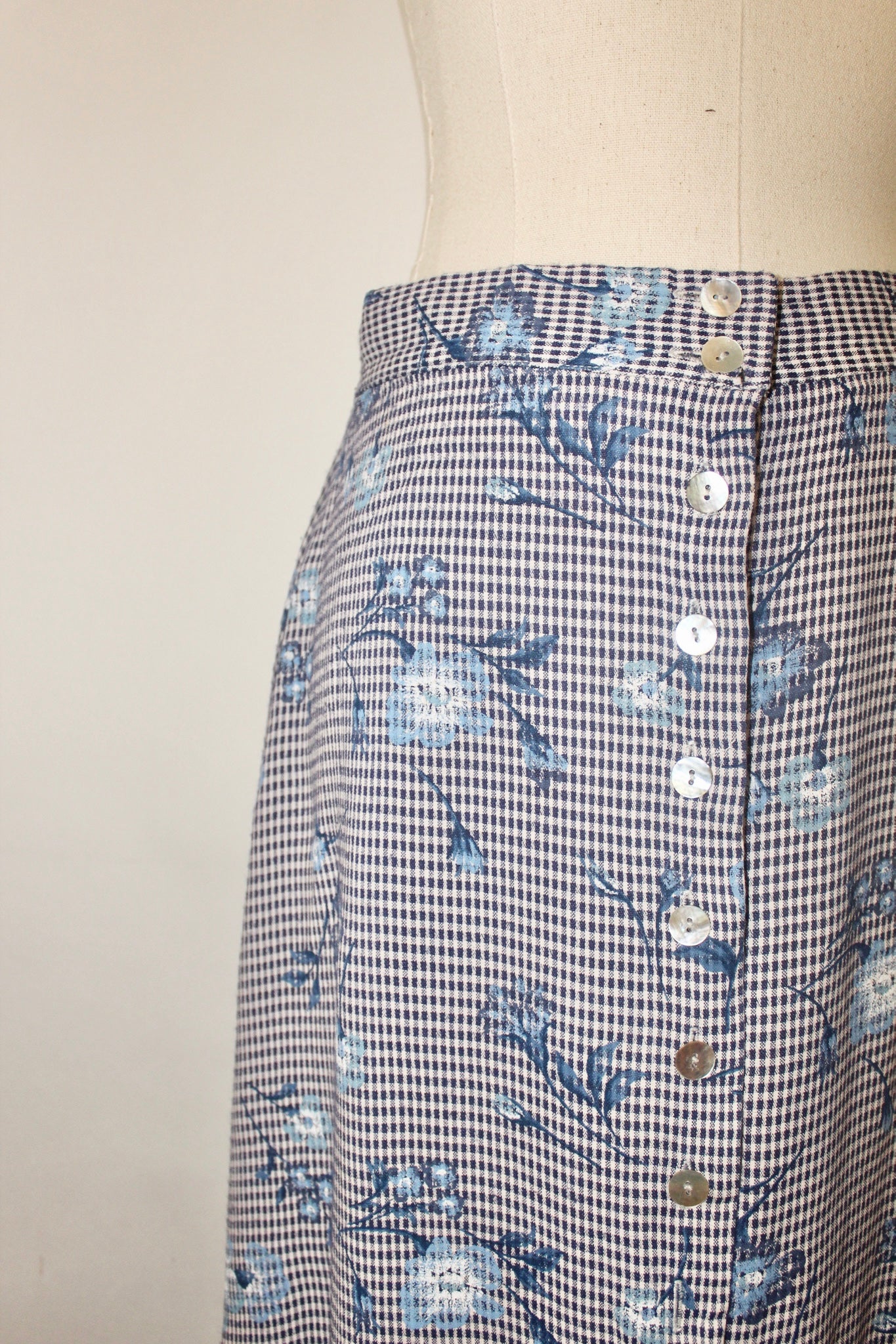 Vintage 90s Gingham Floral Button Up Skirt (25-26")
