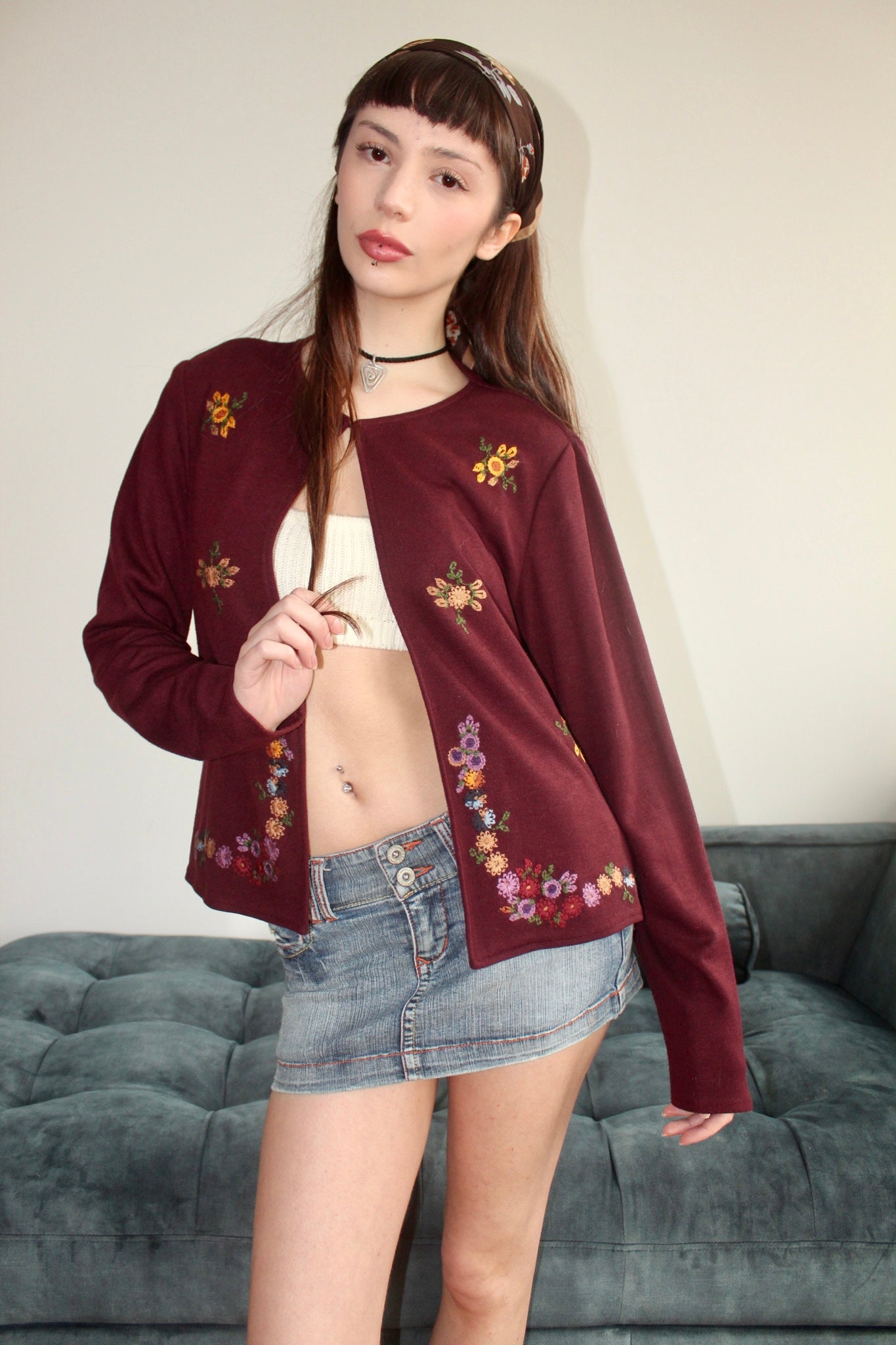 Vintage 90s Floral Embroidered Plum Knit (M)