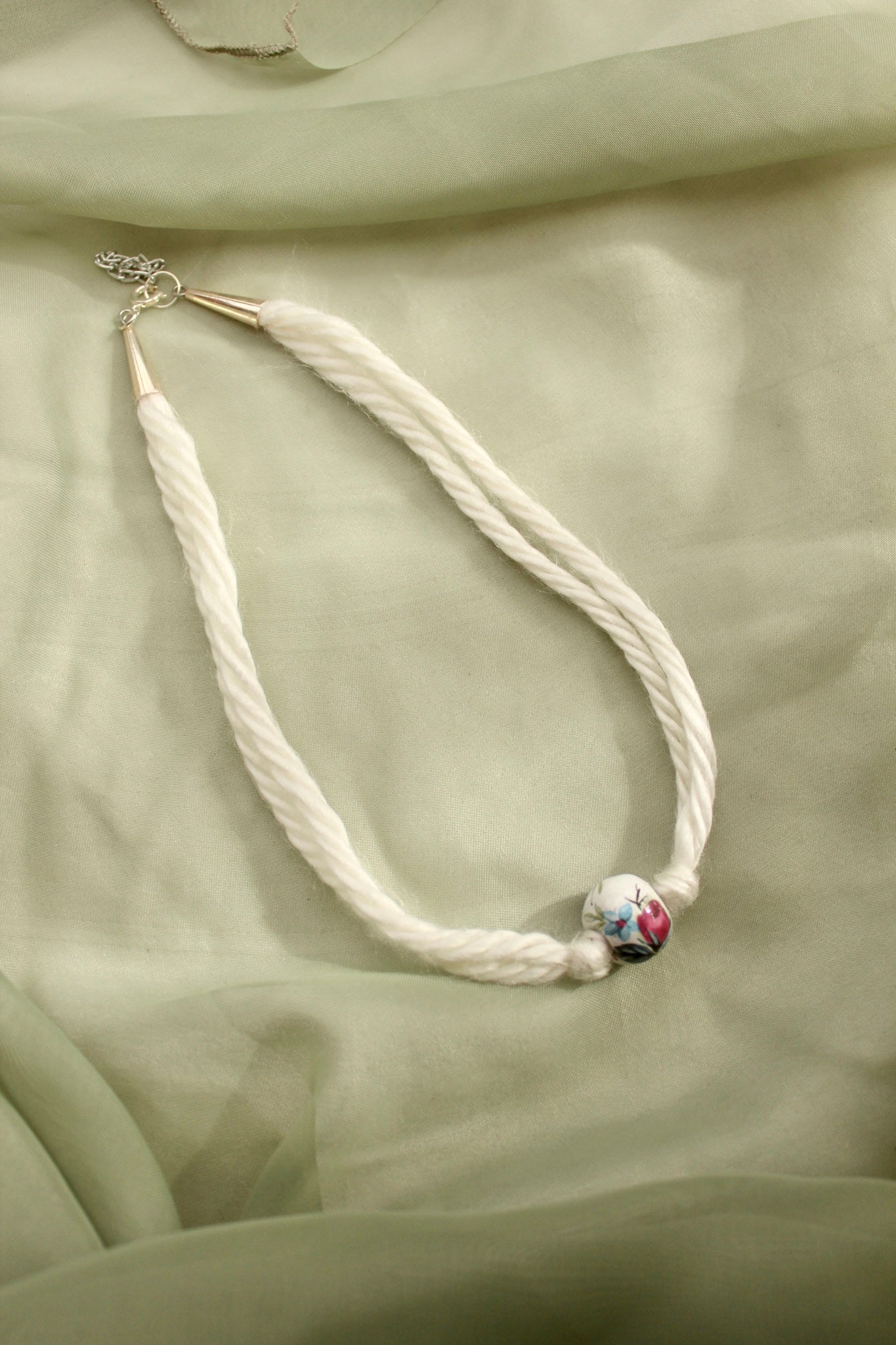Soft White Yarn Cord Choker, Lovely Feel Vintage Style Center Floral Bead